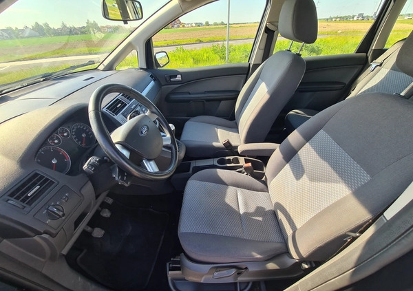 Audi A4 cena 84000 przebieg: 147000, rok produkcji 2019 z Warszawa małe 631
